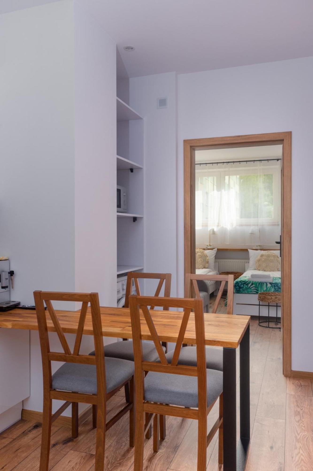 Termy Cieplice Apartment イェレニャ・グーラ エクステリア 写真
