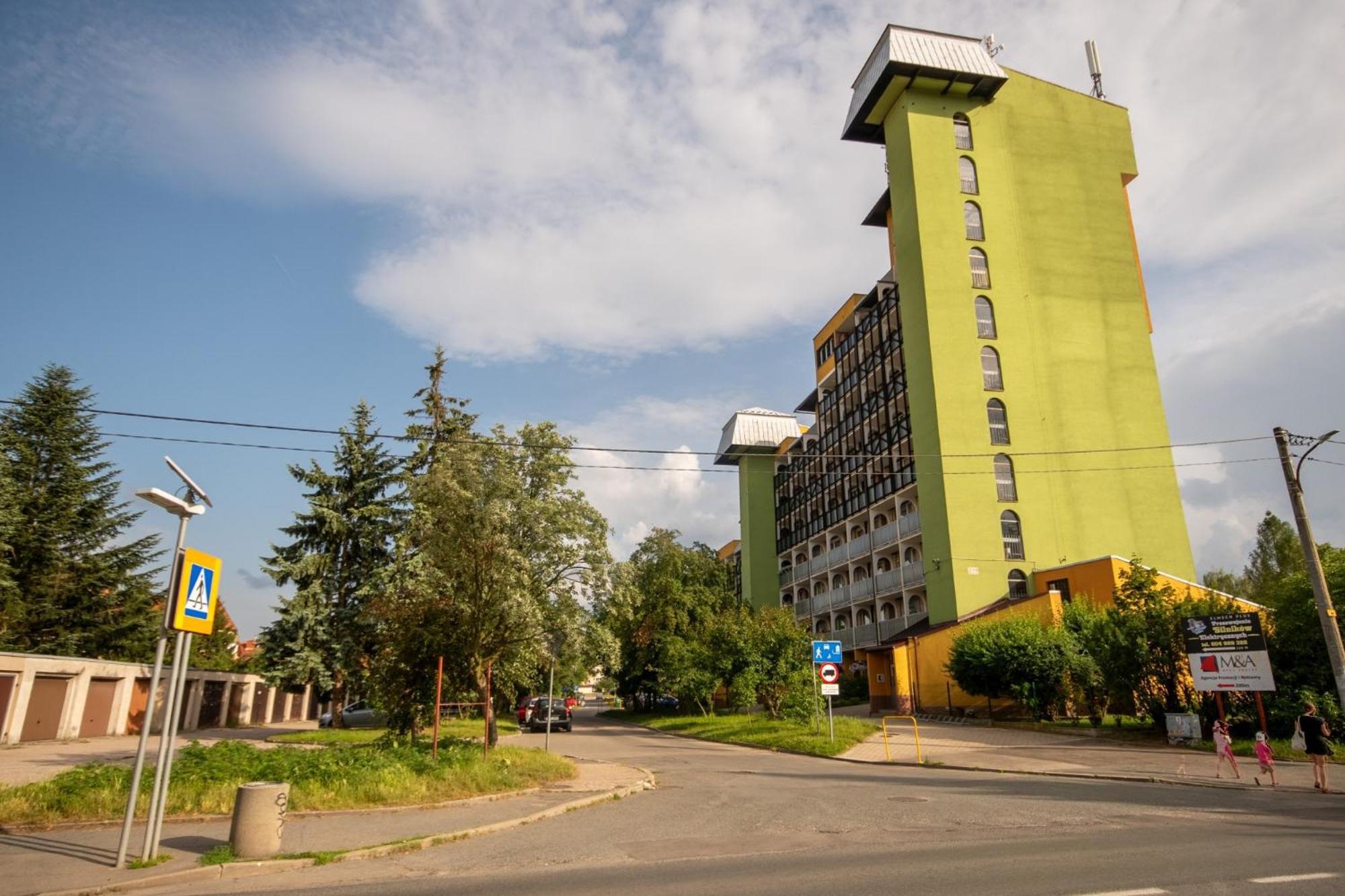 Termy Cieplice Apartment イェレニャ・グーラ エクステリア 写真